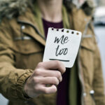 note that reads #me too note that reads #me too